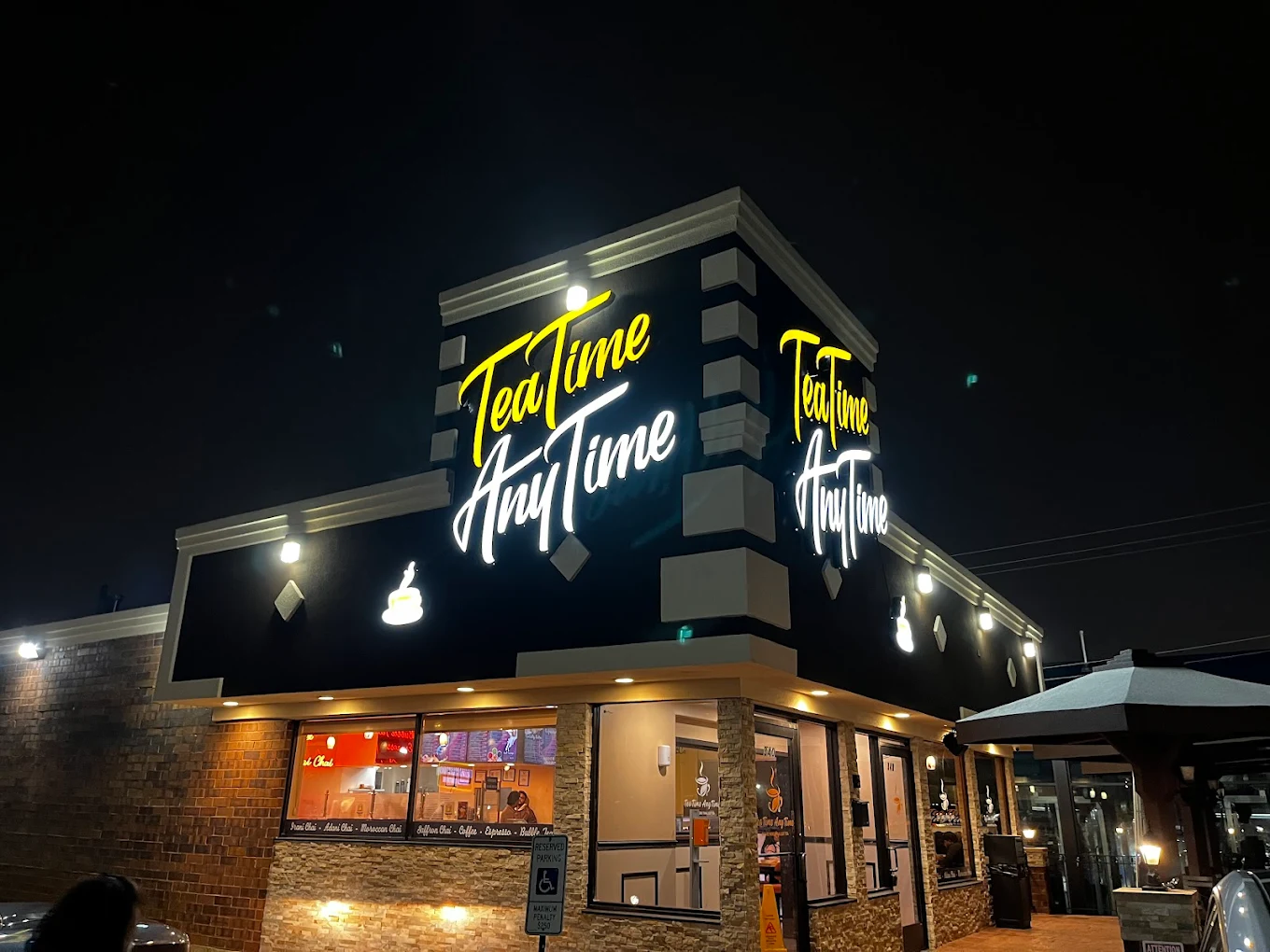 TeaTimeAnytime cafe interior